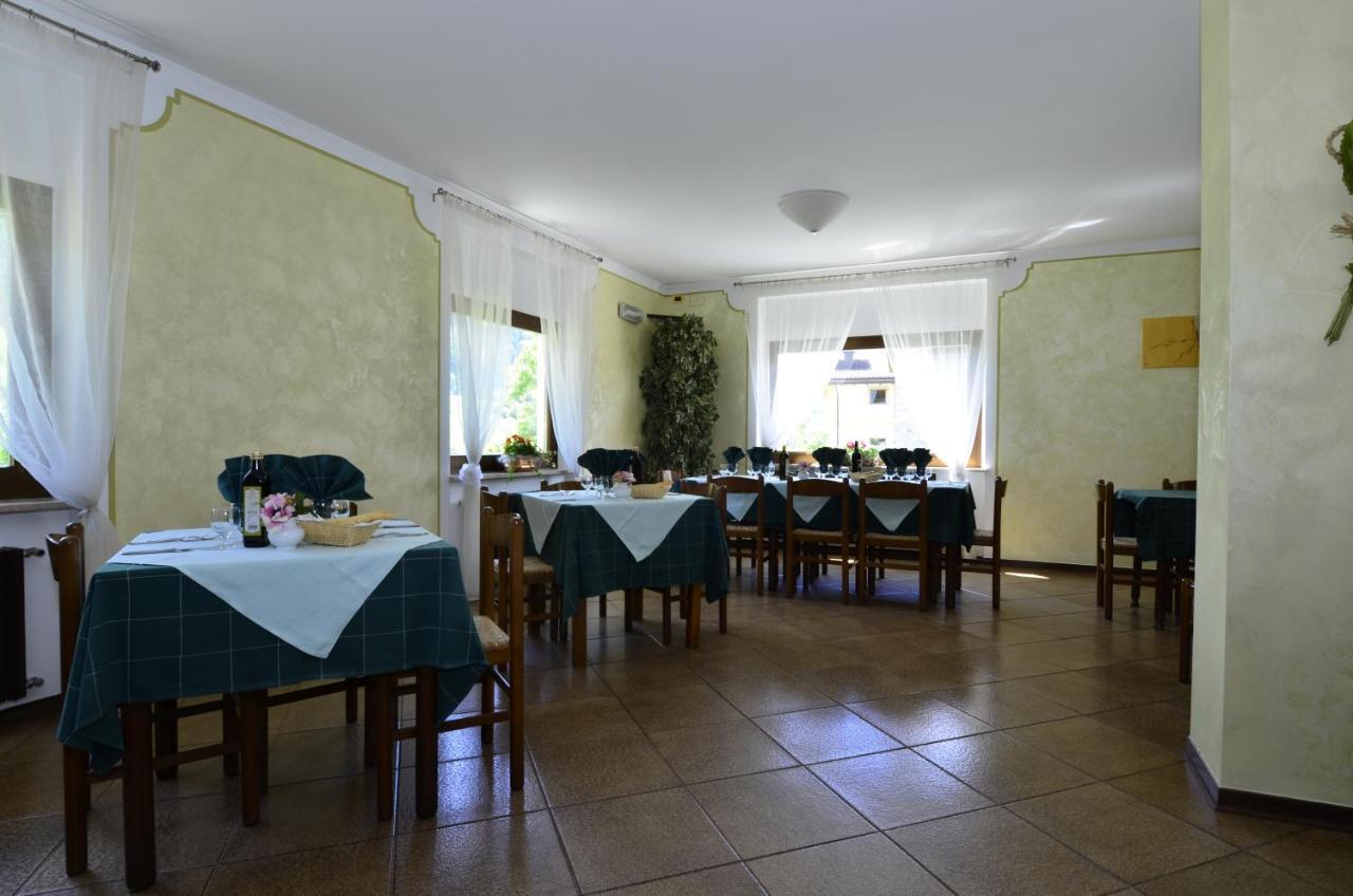 Готель Locanda Ridevert Тіоне-ді-Тренто Екстер'єр фото